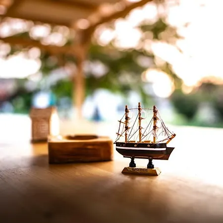 Kokkinos מלון דירות