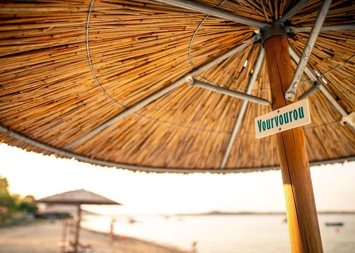 Kokkinos 3* Vourvourou